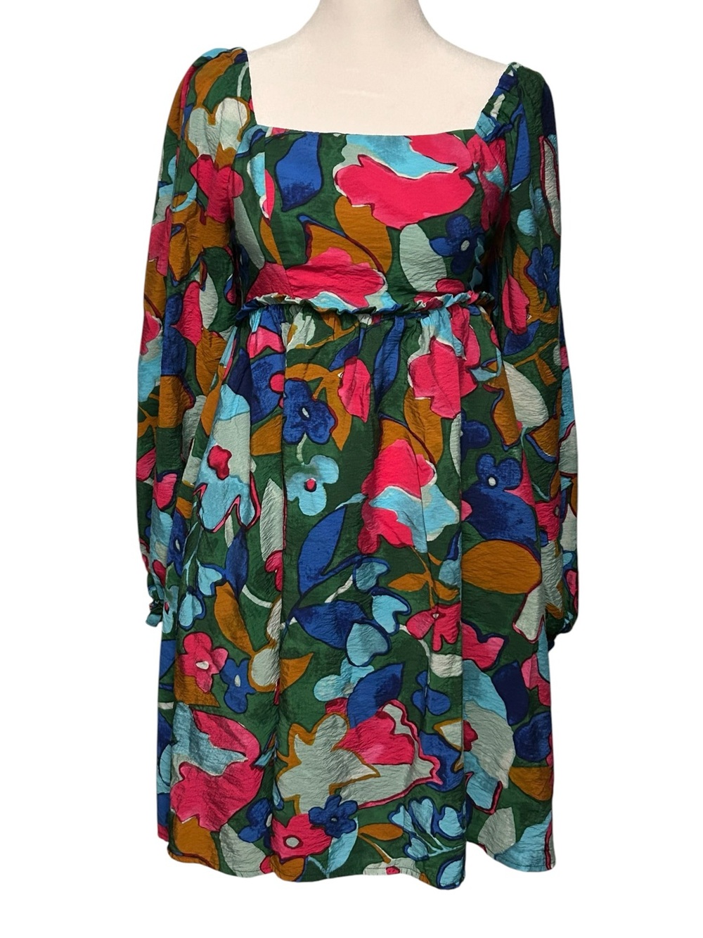 Oddi Floral Square Neck Long Sleeve Dress in Green and Pink